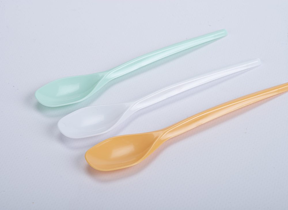 Cucharitas reutilizables diferentes colores
